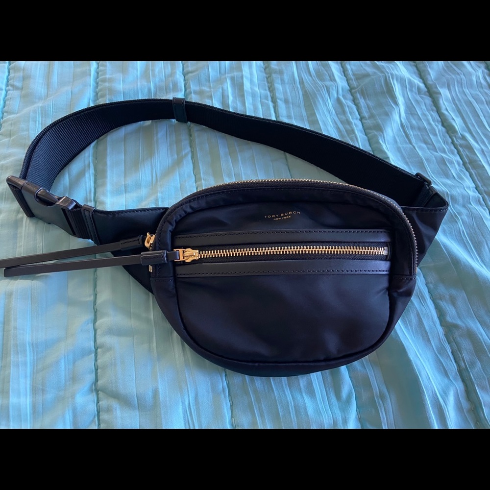 NWOT Tory Burch Fanny Pack/Shoulder Pack